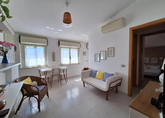 Fiume, Perfetto Per Coppie Appartamento Villasimius